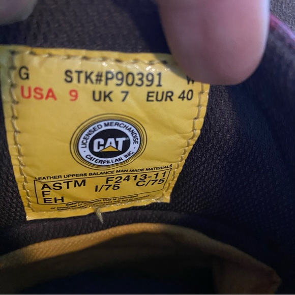 Caterpillar Steel Toe boots size 9 - Picture 16 of 16